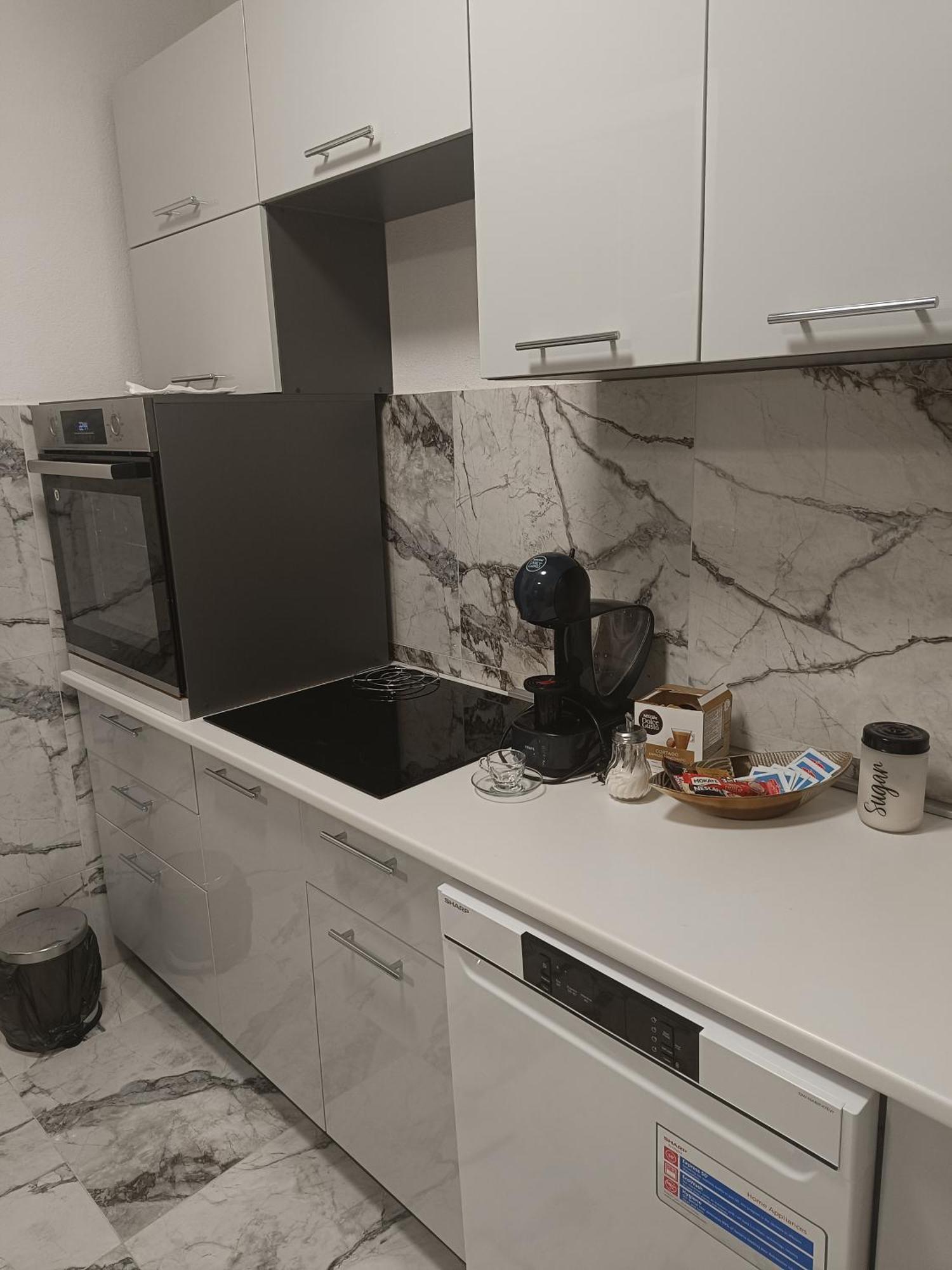 Matija Airport Apartment Mitrovici  Exterior photo